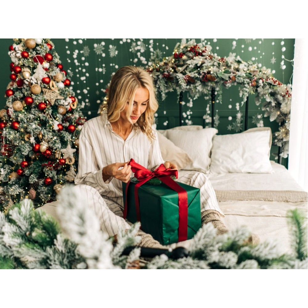 Пижамы для него и для нее – уютный подарок на Новый Год и Рождество.