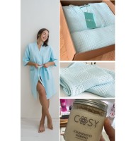 Жіночий Подарунковий набір Мозаїка ментол (халат+рушник+скраб)