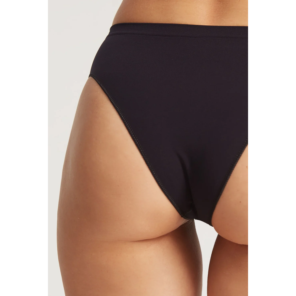 Фото  бразиліана жіночі труси gatta brazylian high enual kin