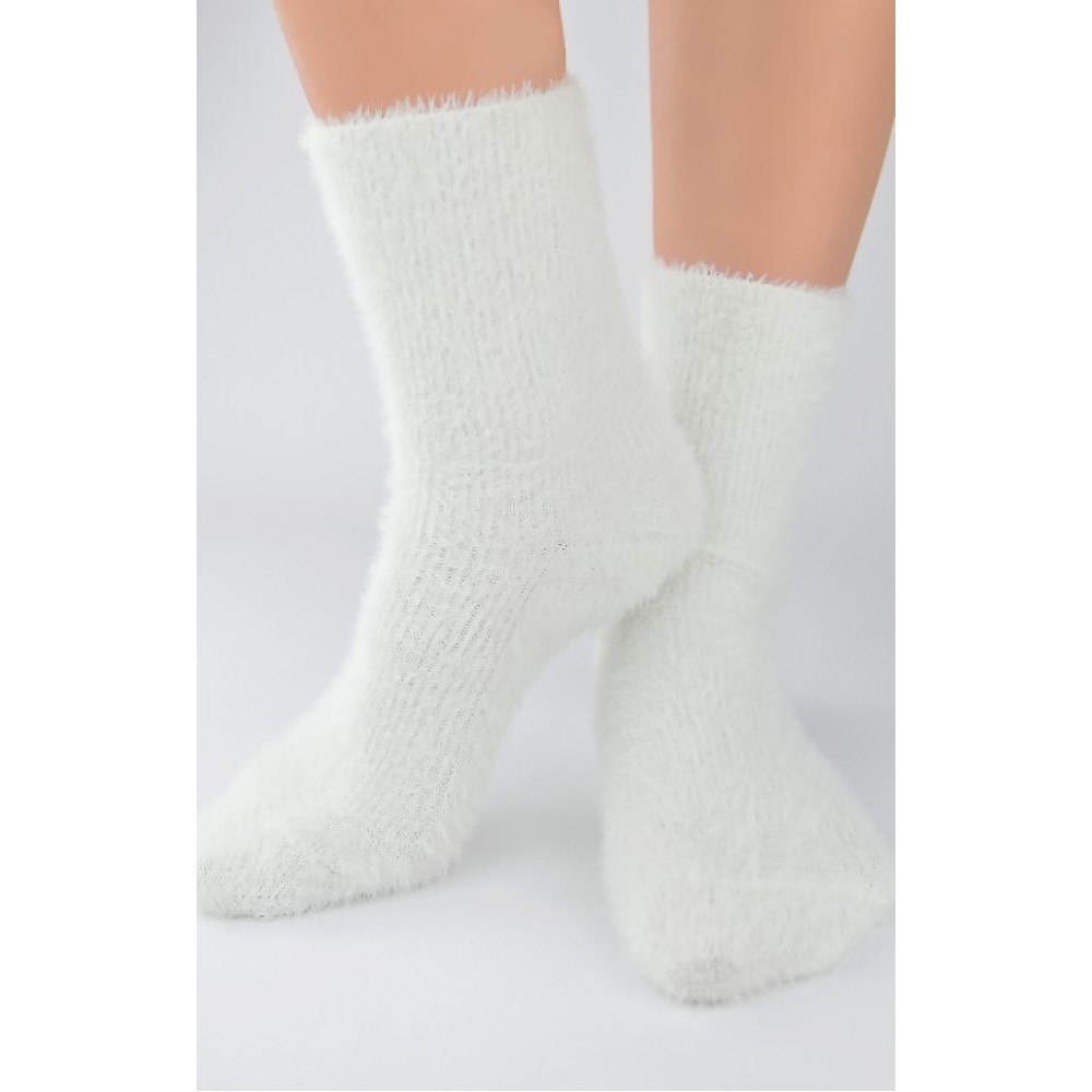 Зображення  жіночі гладкі шкарпетки із люрексом noviti sb079 36-41