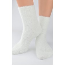 Жіночі гладкі шкарпетки із люрексом Noviti SB079 36-41 Жіночі гладкі шкарпетки із люрексом Noviti SB079 36-41